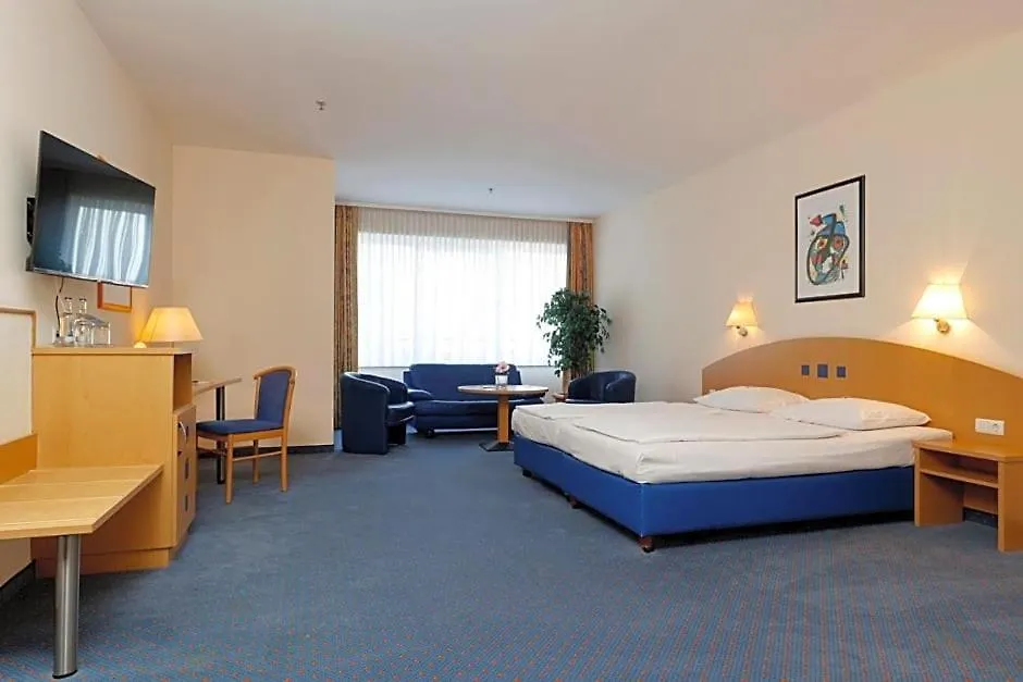 Yors Hotel Hannover 3*,